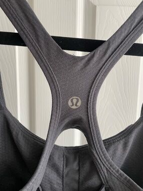 Lululemon athletica Women’s Racerback Sports Bra